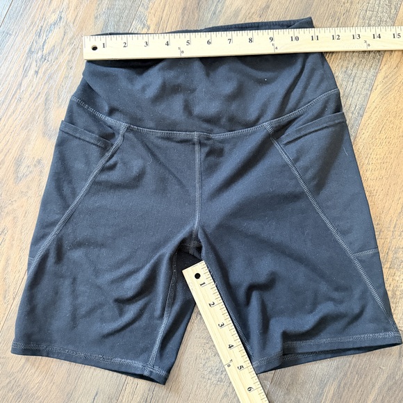 SO Black biker athletic shorts athleisure simple workout shorts xxs black shorts - Picture 4 of 4